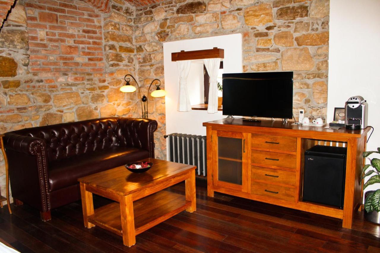 Pension U Hastrmana Praga Esterno foto